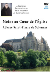 Moine au coeur de l'église - Abbaye Saint-Pierre de Solesmes